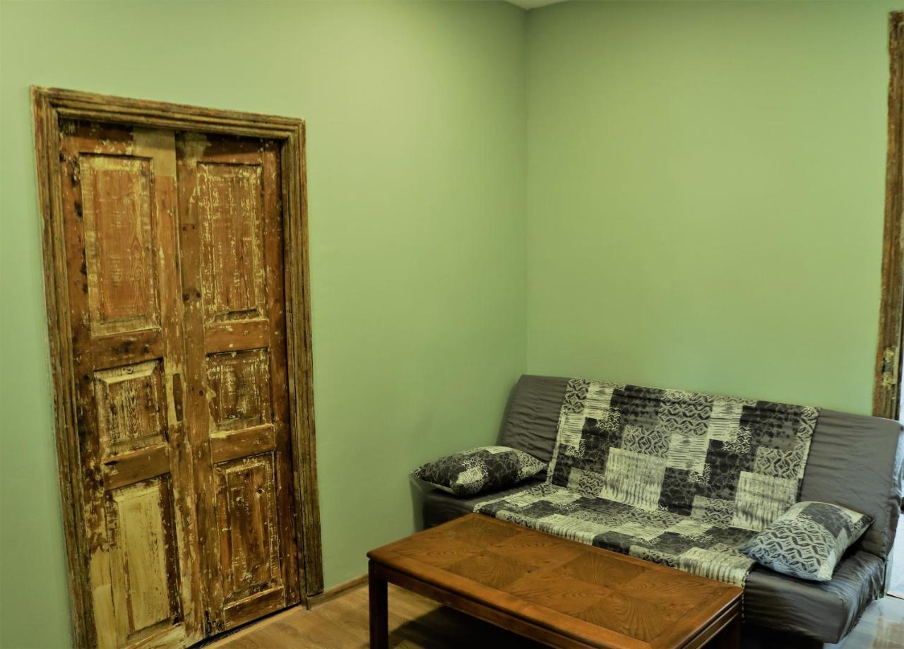 Комплекс Dilijan Town Inn Экстерьер фото